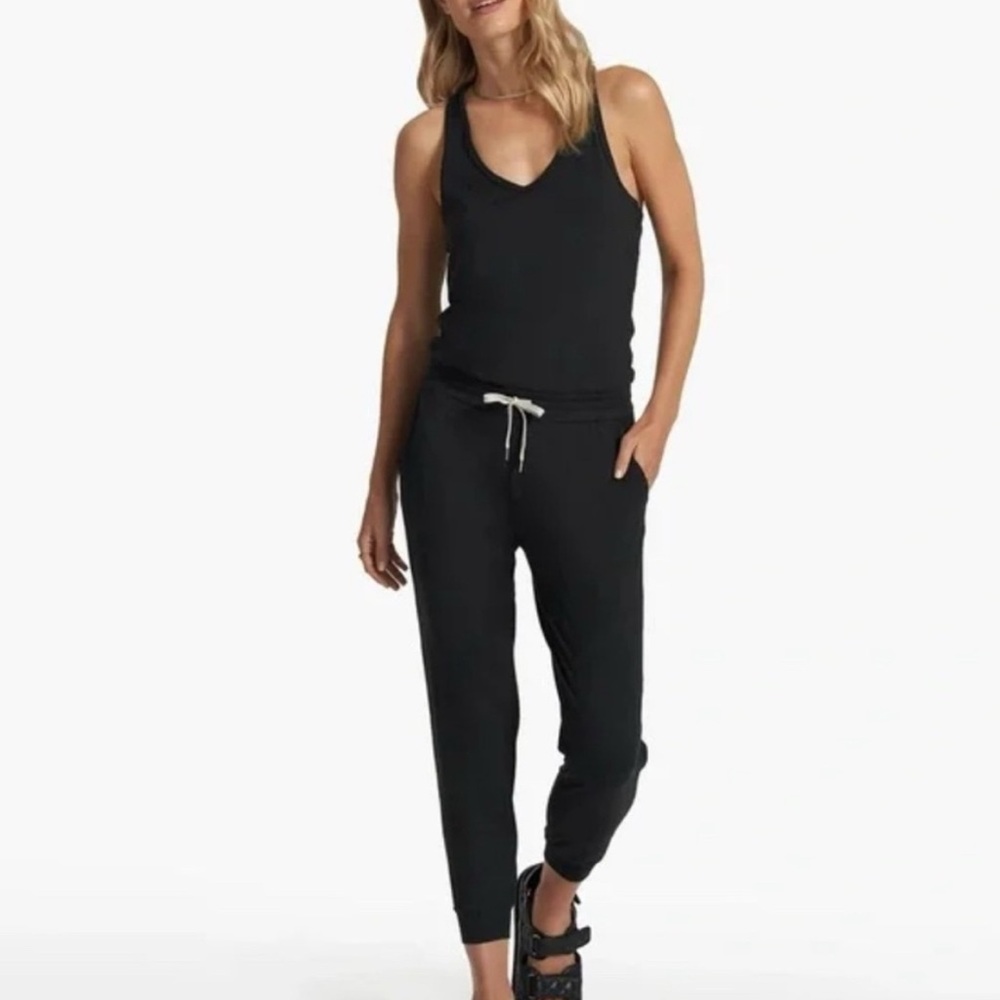 Vuori Women's Black Jumpsuit (small)